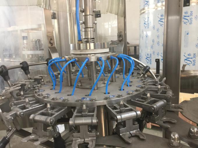 2000 - 4000 BPH Gravity Filling Machine / Filling Machinery For Mineral Water 0