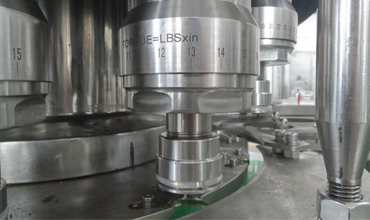 Small But Robust! Mineral Water Bottle Filling Machine with 304 Stainless Steel Welded Frame in Small Size 4