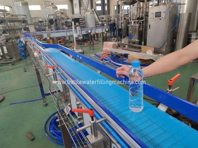 4000BPH Maszyna do napełniania butelek PET na małą skalę, sprzęt do butelkowania wody mineralnej 2