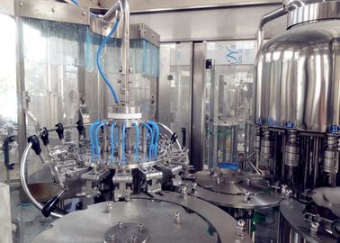220v / 380v Auto Carbonated Drink Filling Machine SUS304 For Plastic Bottle