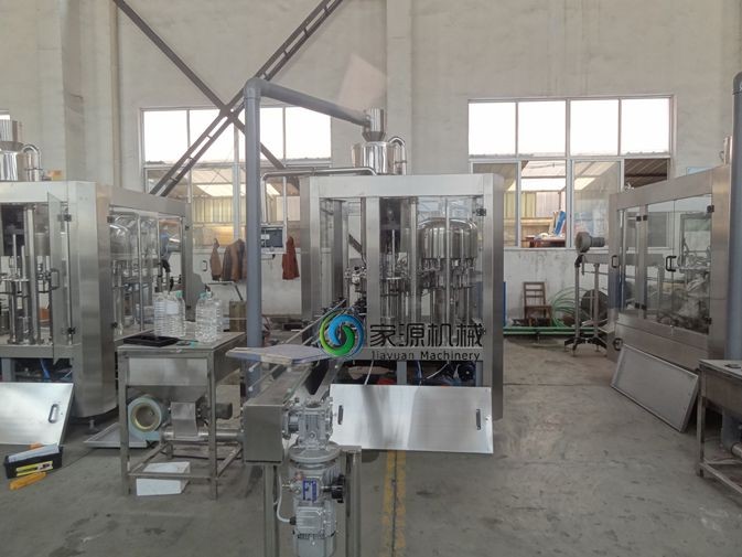 Silvery White Automaitc Water Bottle Filling Machine SUS304 Material
